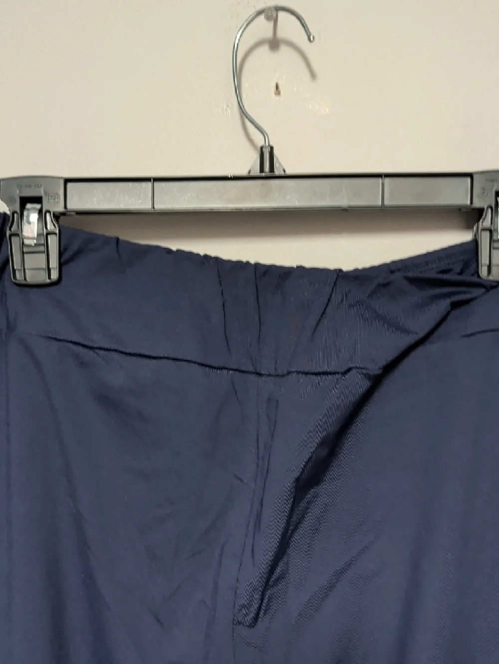 J. McLaughlin Women's Straight-Leg Pants in Navy - Picture 6 of 8